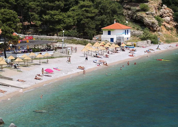 With Parking Space Baska, Krk - 24175 Apartmán Baška
