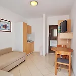 Apartmán With Parking Space Baska, Krk - 24175 *